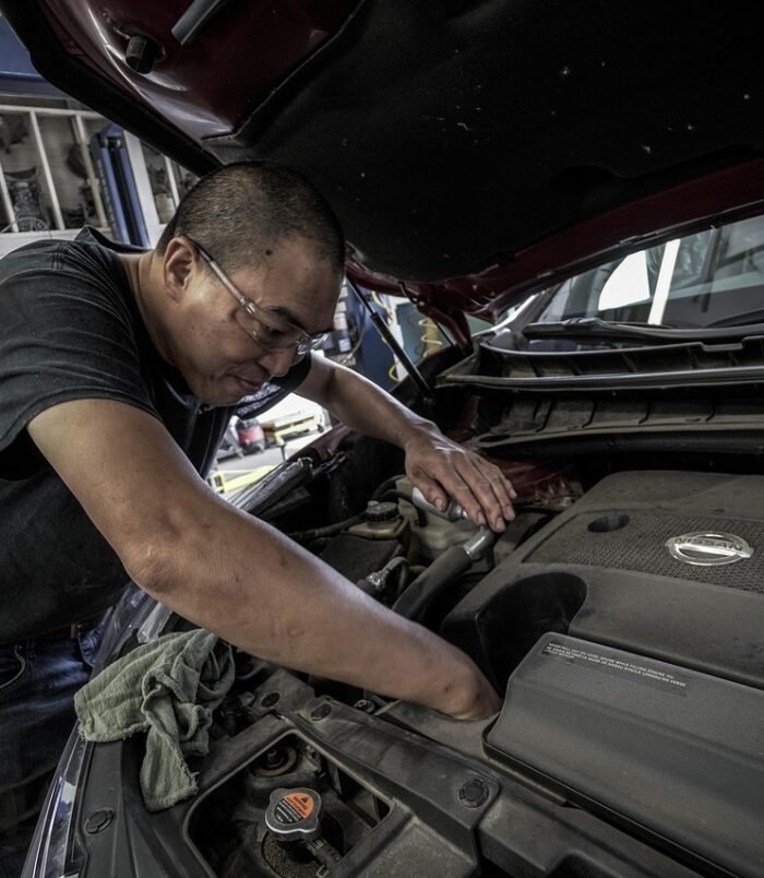 auto-repair-3691963_1280